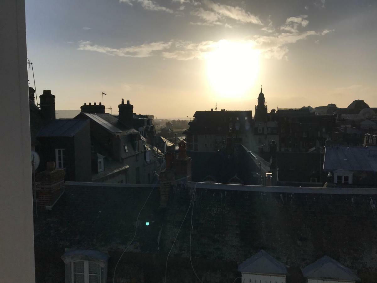 Le Cocooning T2 Renove Et 5Min A Pied De La Mer Au Coeur De Trouville Exteriör bild